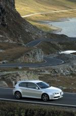 Alfa Romeo 147 GTA 2002 года